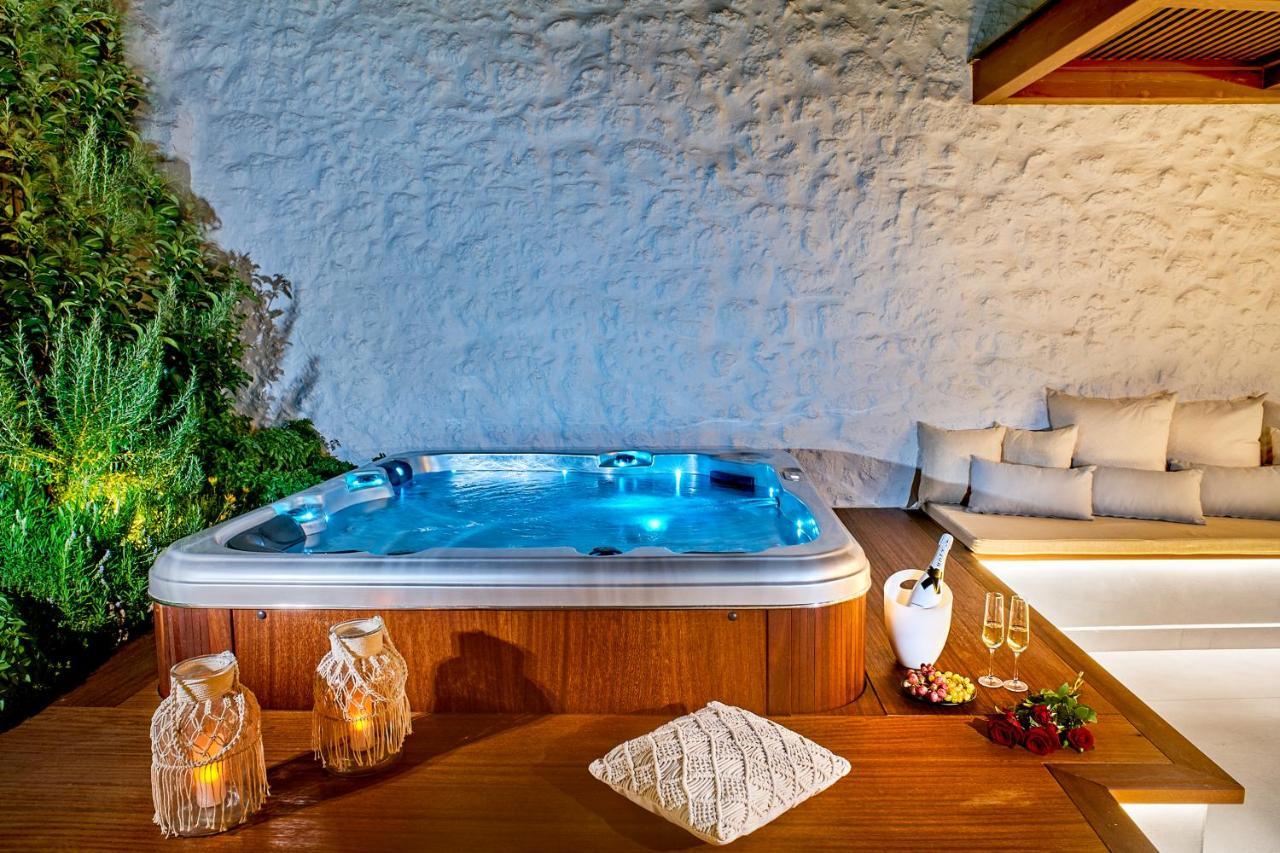 Vista Del Porto Luxury Suites Retimno Zewnętrze zdjęcie