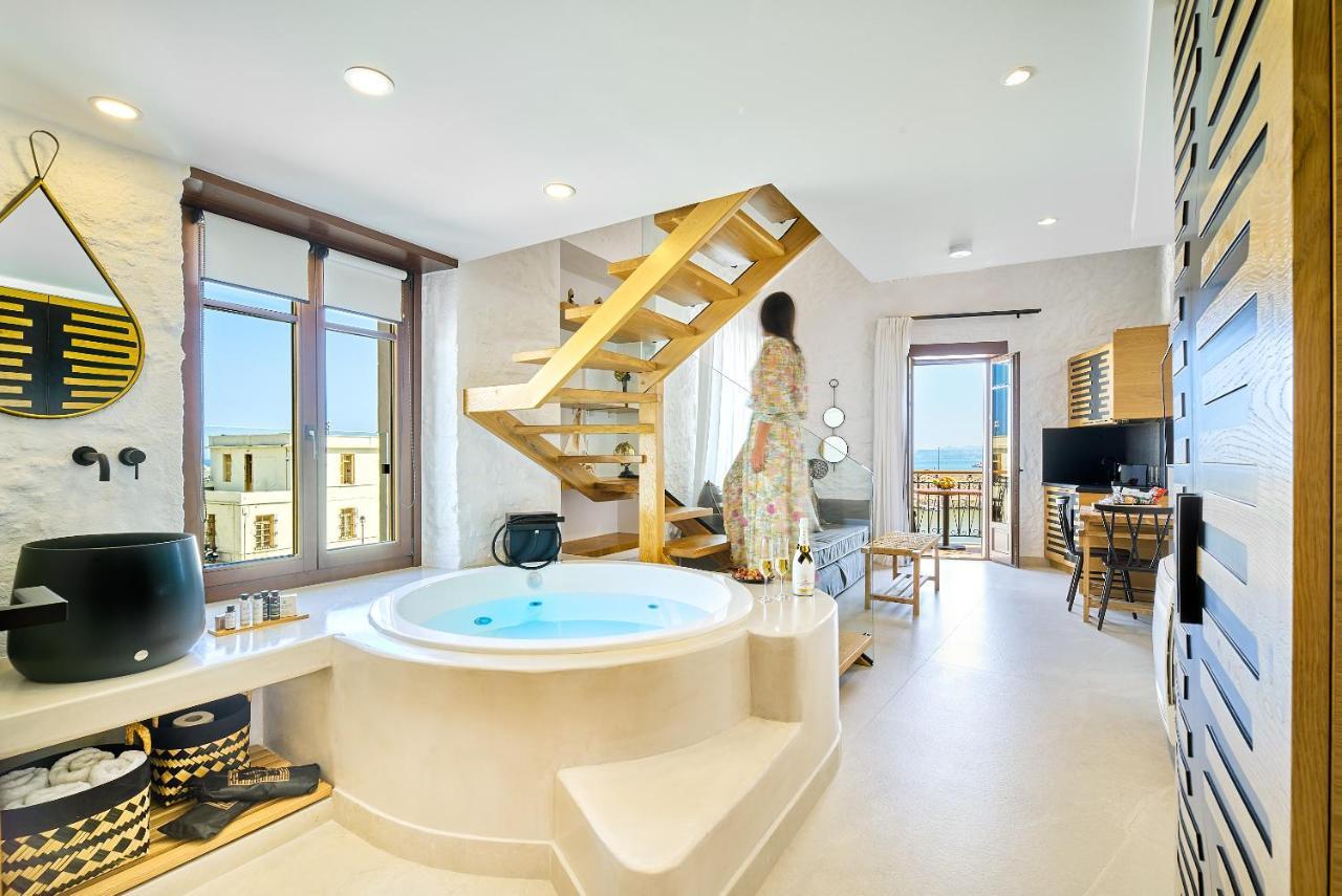 Vista Del Porto Luxury Suites Retimno Zewnętrze zdjęcie