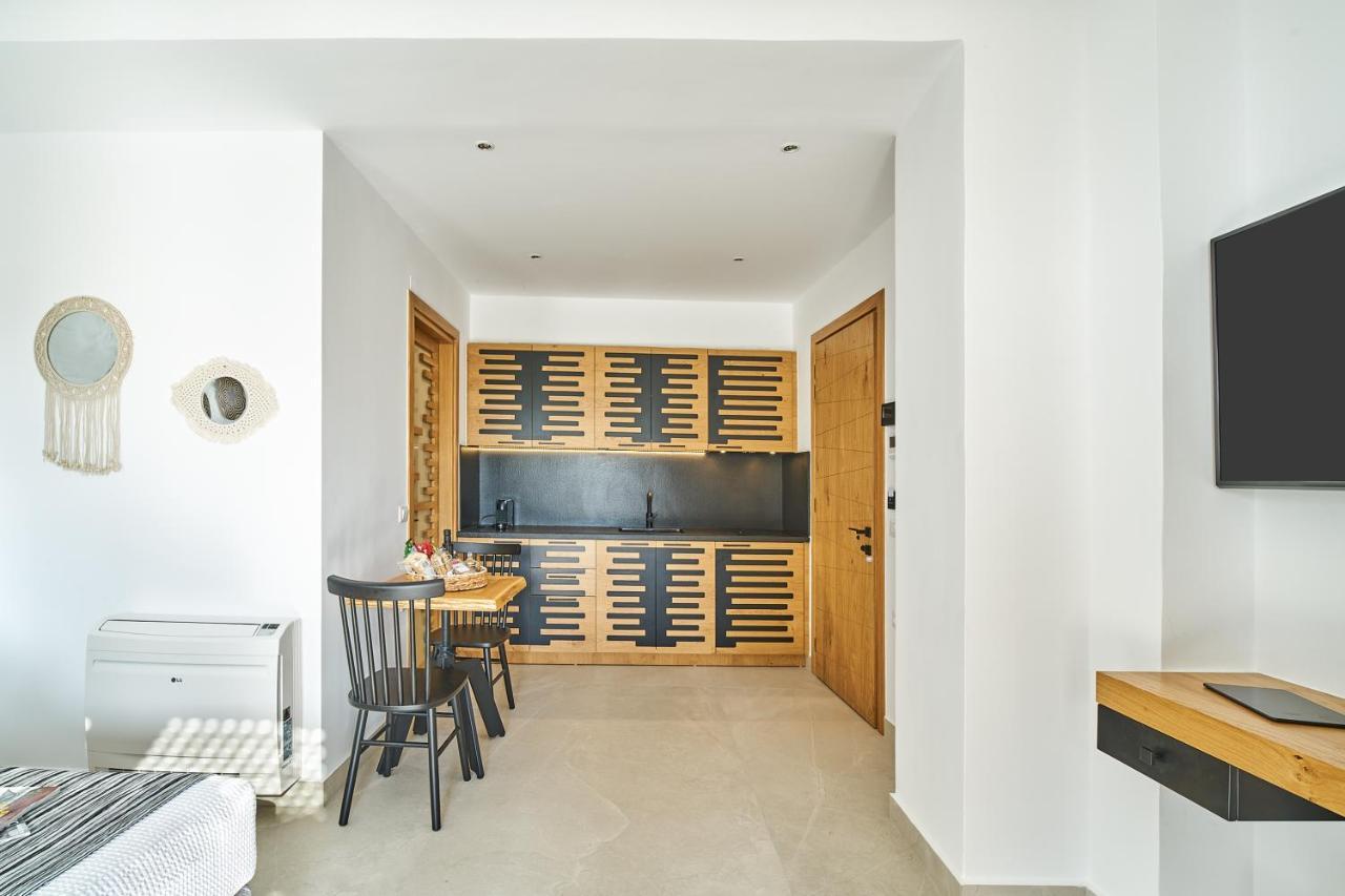 Vista Del Porto Luxury Suites Retimno Zewnętrze zdjęcie
