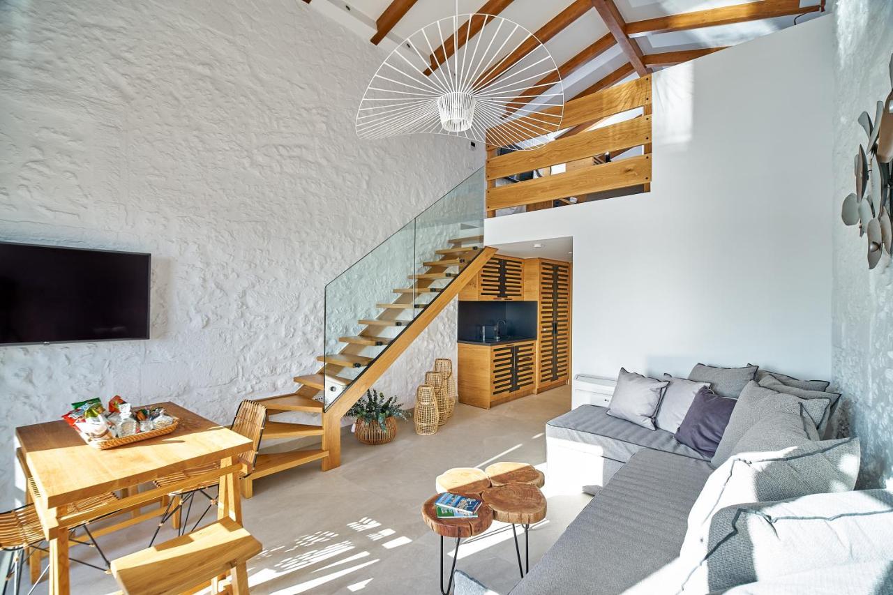 Vista Del Porto Luxury Suites Retimno Zewnętrze zdjęcie